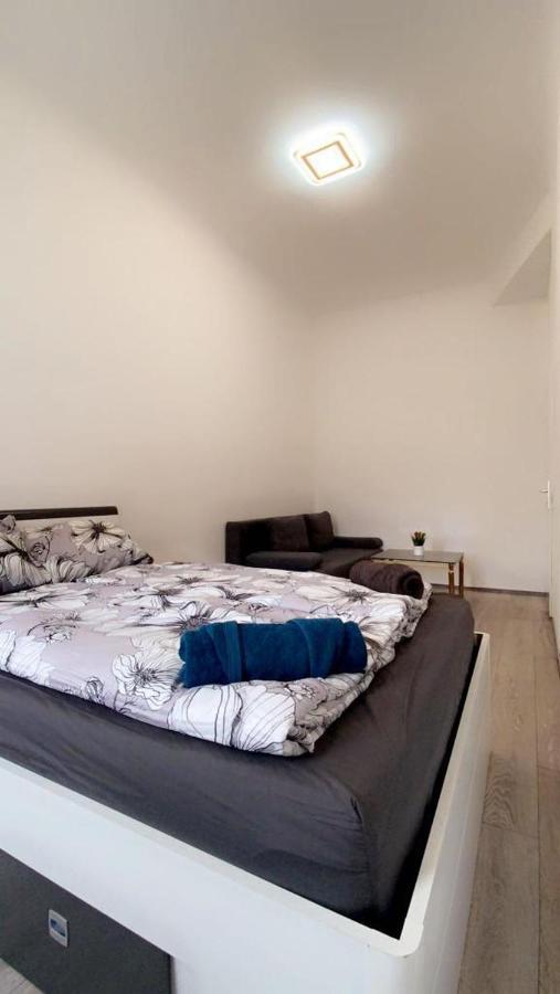 וינה Premier Quad Room Wh מראה חיצוני תמונה